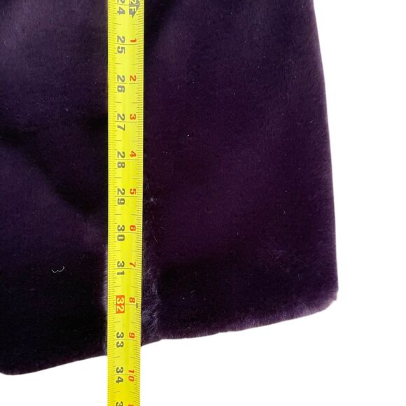 Pamela McCoy Faux Fur Coat - Picture 14 of 14